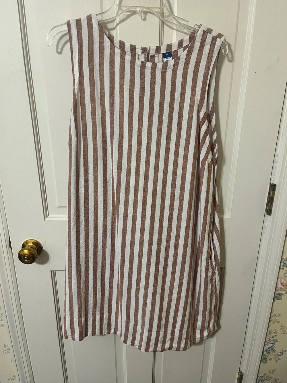 Old Navy Sleeveless Brown & White Striped Women's Dress - Picture 1 of 5